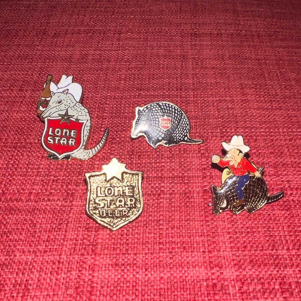 ✨VTG✨ Lone Star Beer Pin Bundle